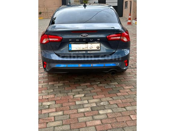 Sahibinden Ford Focus 1.5 EcoBlue Titanium Stil 2023 Model