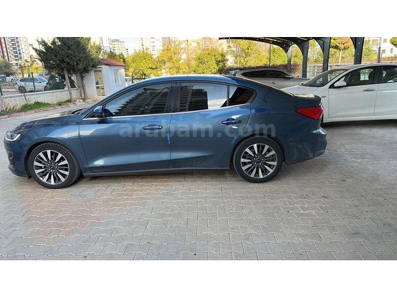 Sahibinden Ford Focus 1.5 EcoBlue Titanium Stil 2023 Model