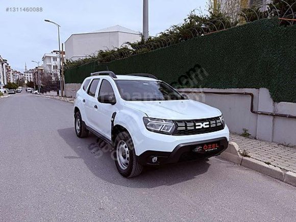 Özel'den HATASIZ DEĞİŞENSİZ DACİA DUSTER