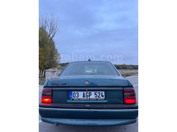 Sahibinden Opel Vectra 2.0 1996 Model  430.000 km Yeşil