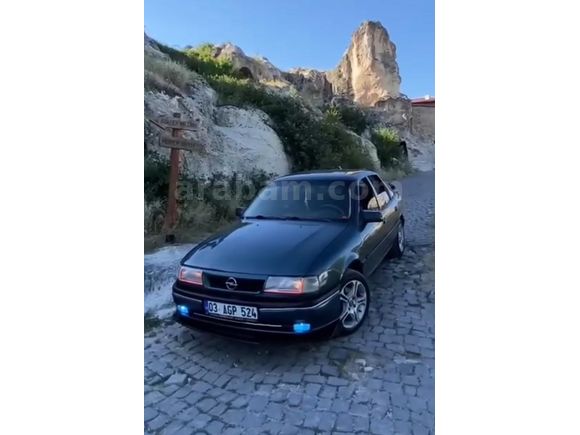 Sahibinden Opel Vectra 2.0 1996 Model  430.000 km Yeşil