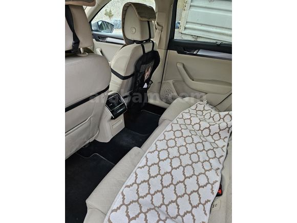 Sahibinden Skoda SuperB  2017 Model 182.000 km