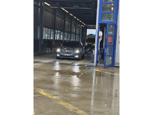 Sahibinden Skoda SuperB  2017 Model 182.000 km