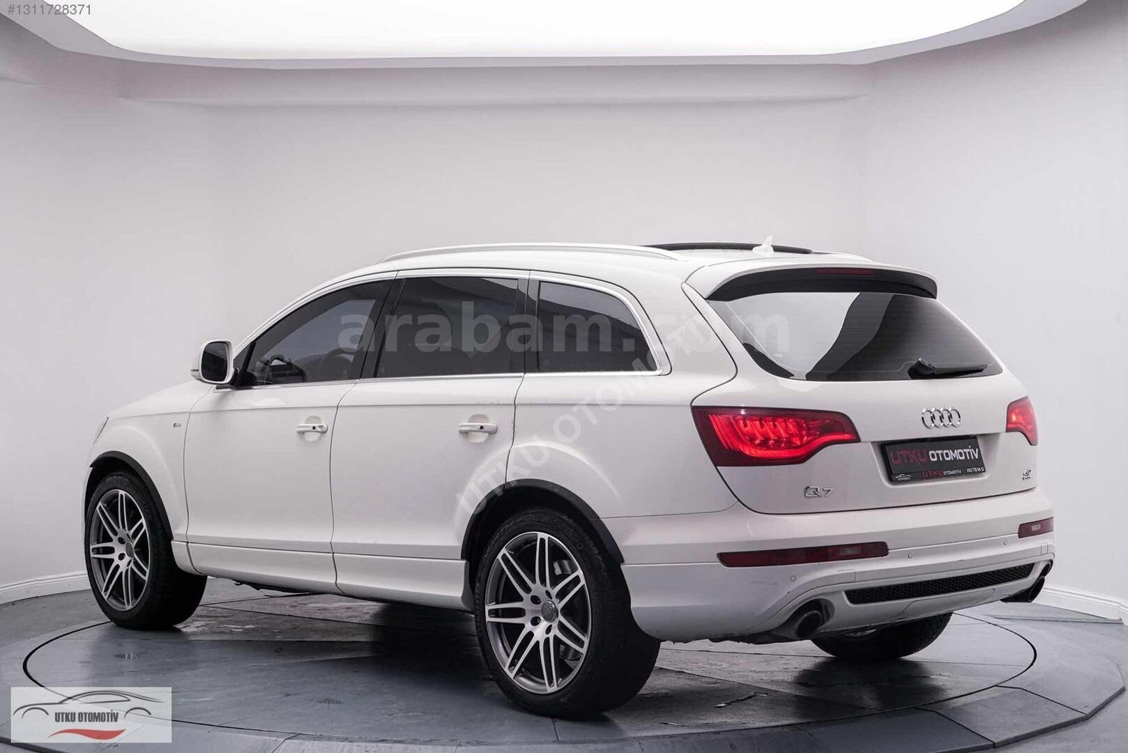 Galeriden Audi Q7 4.2 FSI Quattro 2007 Model İstanbul 260.000 km Beyaz 4