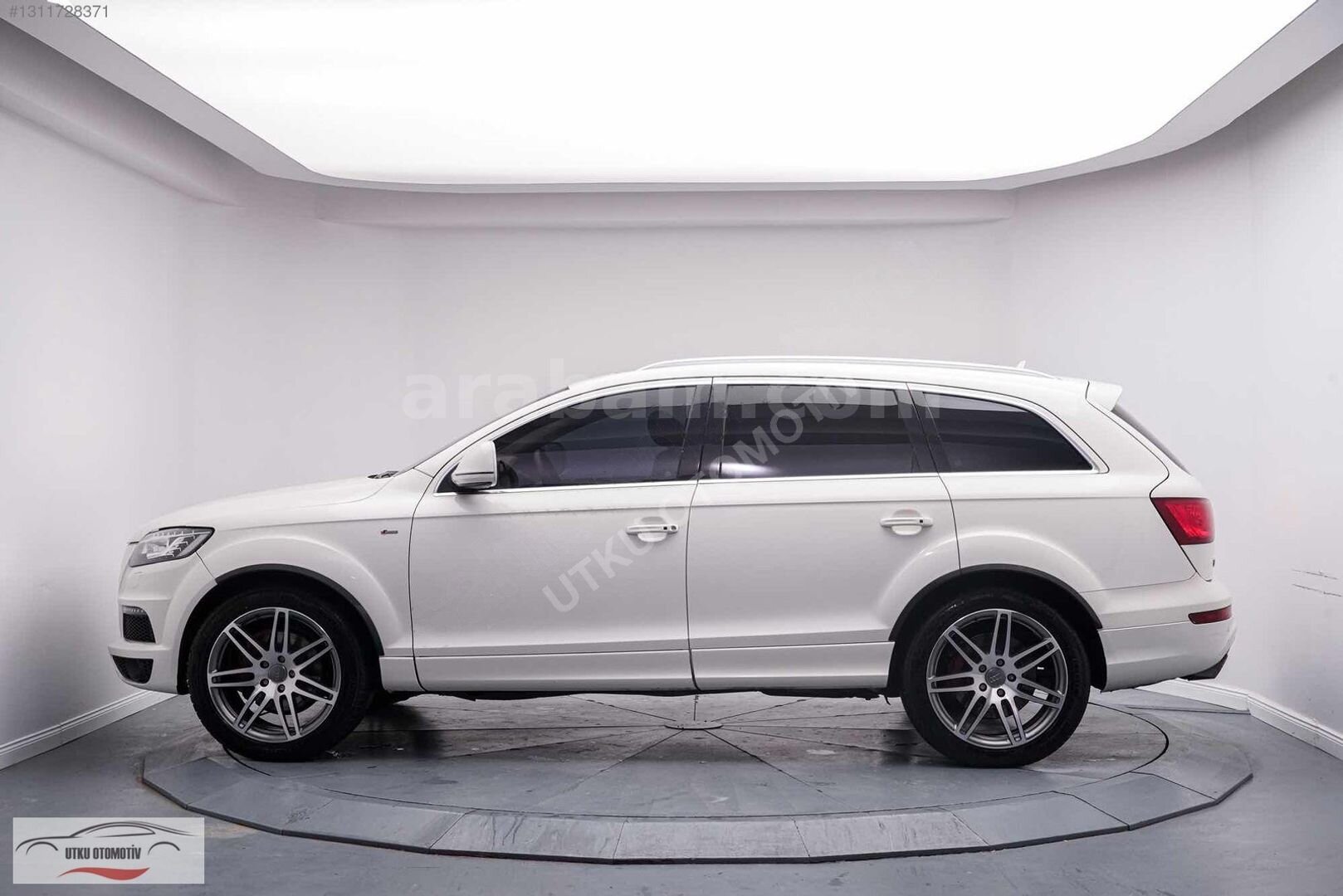 Galeriden Audi Q7 4.2 FSI Quattro 2007 Model İstanbul 260.000 km Beyaz 6