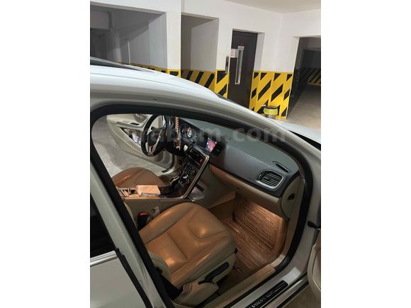 Sahibinden Volvo S60 1.6 D Advance 2014 Model 