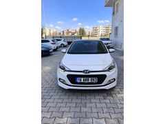Memurdan Hyundai i20 1.4 MPI Elite Smart 2016 Model  91.000 km Beyaz
