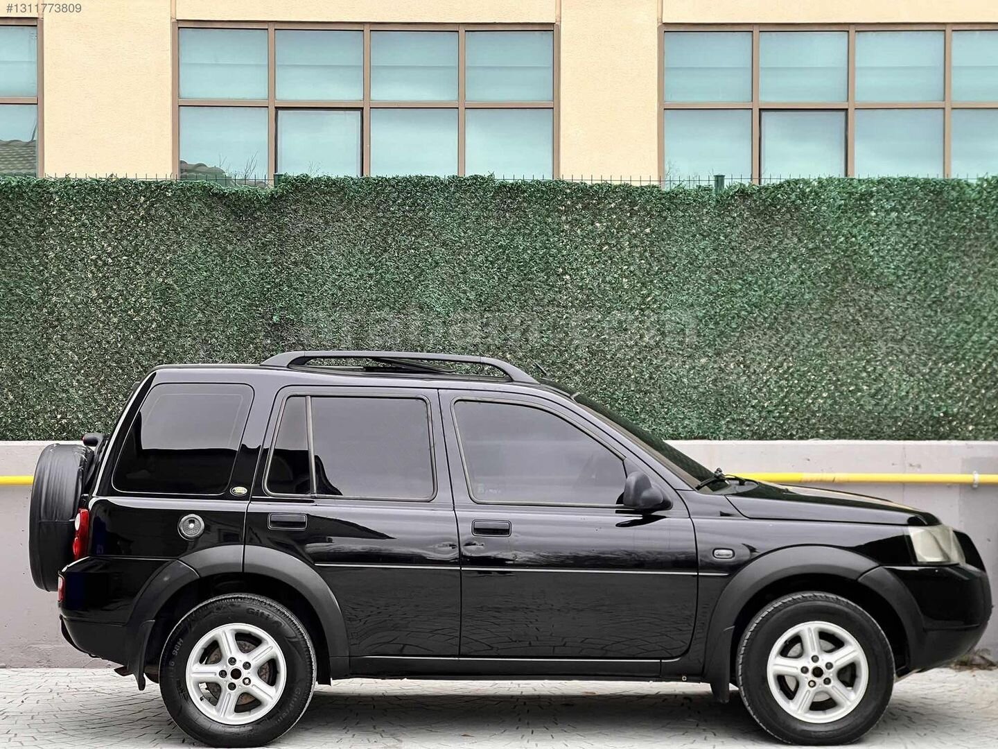Galeriden Land Rover Freelander 1.8 HSE 2004 Model İstanbul 209.000 km Siyah 4
