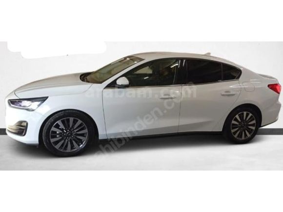 Sahibinden Ford Focus 1.5 EcoBlue Titanium Stil 2023 Model