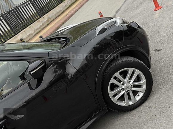 NİSSAN JUKE 1.6 SKYPACK OTOMATİK 154 KM CAM TAVAN TEMİZ
