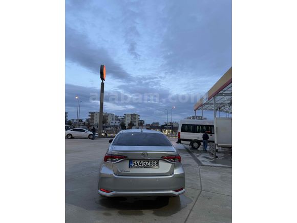 Sahibinden Toyota Corolla 1.5 Flame X-Pack 2022 Model 