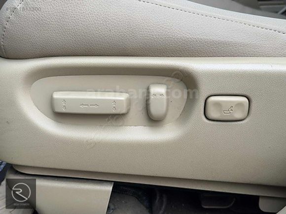 REŞAT - 2008 Model Honda C-RV 2.0 i-VTEC Executive 'Cam Tavanlı'