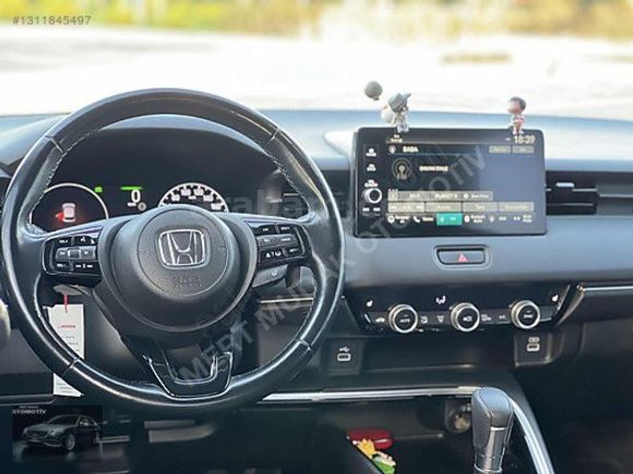 HATASIZ SERVİS BAKIMLI OTOMATİK VİTES HR-V HİBRİT 2022 MODEL