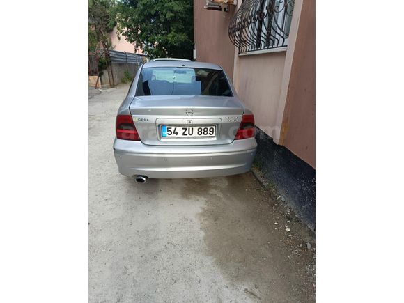 Sahibinden Opel Vectra 1.8 CD 2000 Model