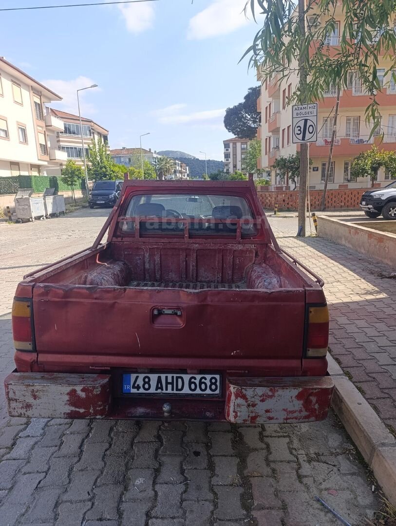 Sahibinden Mazda B2500 2.5 D 1998 Model 5