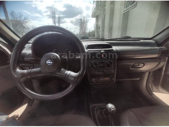Sahibinden Opel Corsa 1.4 Swing 1997 Model