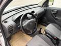 DEĞİŞENSİZ OTOMOBİL RUHSATLI 2006 MODEL COMBO
