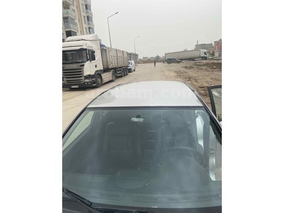 Galeriden Mitsubishi Carisma 1.8 GLS 1999 Model Adana