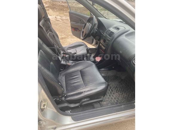 Galeriden Mitsubishi Carisma 1.8 GLS 1999 Model Adana