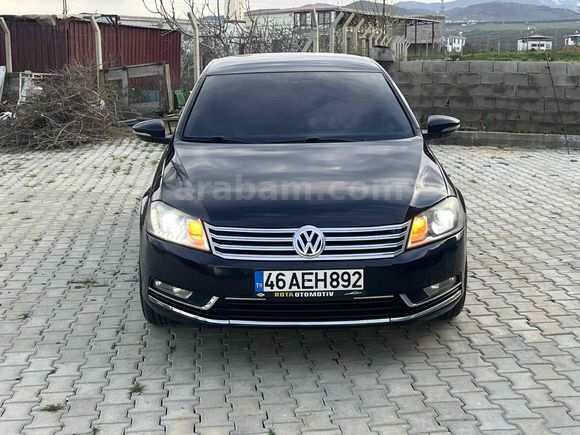 2012 model Passat 1.6 TDI HİGHLİNE MANUEL İÇİ BEJ 