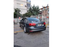 Sahibinden hatasız ve bakımlı Jetta 1.6 TDi Comfortline