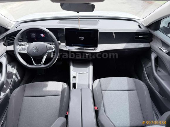 UMH GRUP 2025 MODEL VW PASSAT 1.5 eHybrid HATASIZ PLUG IN HYBRID