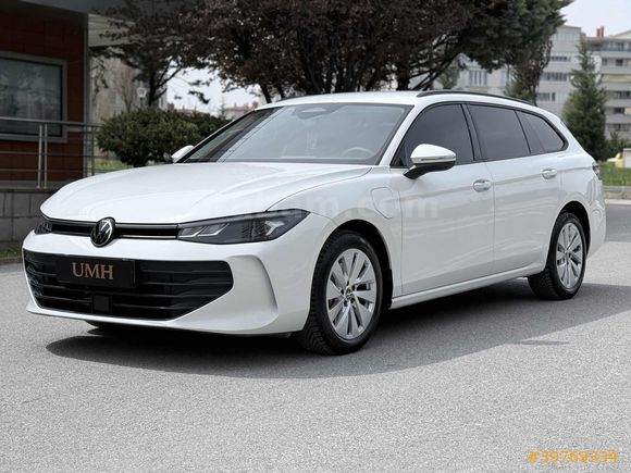 UMH GRUP 2025 MODEL VW PASSAT 1.5 eHybrid HATASIZ PLUG IN HYBRID