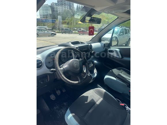 Sahibinden Citroen Berlingo 1.6 HDi Combi SX 2015 Model 