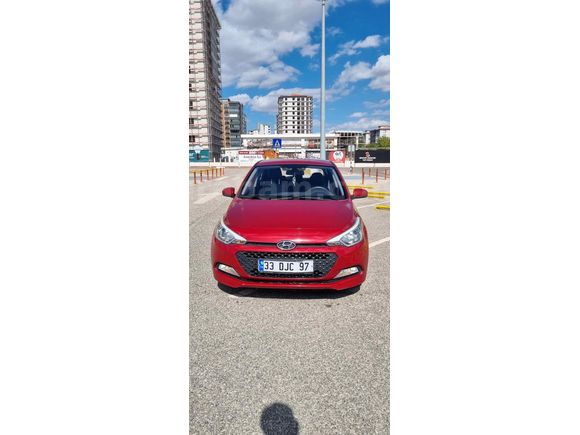 Sahibinden Hyundai i20 1.4 MPI Jump 2015 Model Gaziantep 110.000 km Kırmızı