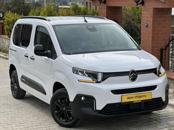 SIFIR ARAÇ %20 FATURA OTOMATİK GERİ GÖRÜŞ HAYALET DIGITAL KLMA