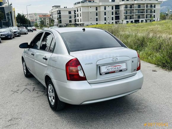 TERTEMİZ AİLE ARACI 2011 MODEL 1.5 CRDİ VGT
