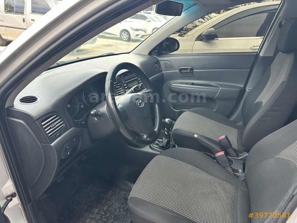TERTEMİZ AİLE ARACI 2011 MODEL 1.5 CRDİ VGT