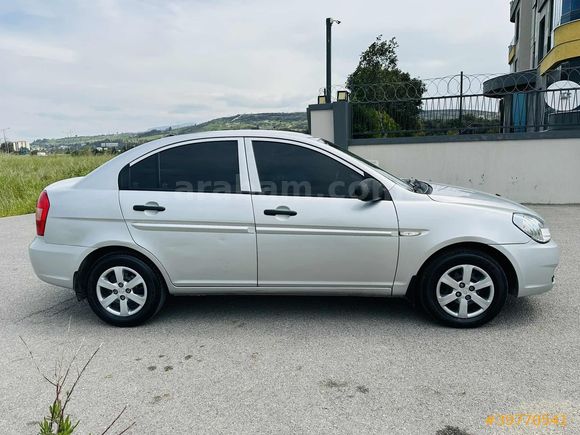 TERTEMİZ AİLE ARACI 2011 MODEL 1.5 CRDİ VGT