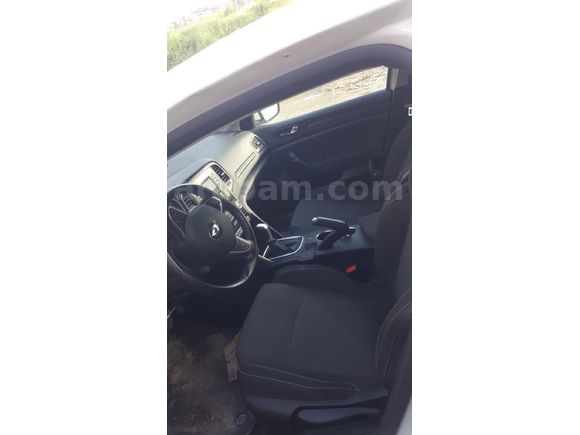 Galeriden Renault Megane 1.3 TCe Joy 2021 Model Hatay