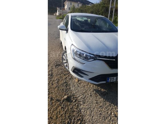 Galeriden Renault Megane 1.3 TCe Joy 2021 Model Hatay