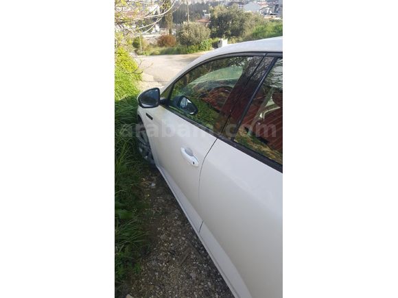 Galeriden Renault Megane 1.3 TCe Joy 2021 Model Hatay