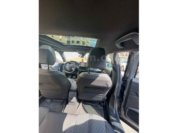 Sahibinden Peugeot 2008 1.2 PureTech Allure 2025 Model İstanbul