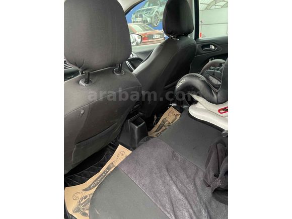 Sahibinden Peugeot 208 1.5 BlueHDi Active Dynamic 2020 Model 