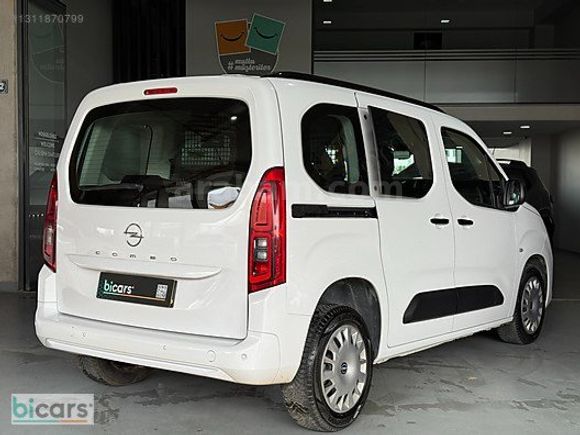 BİCARS I 2025 OPEL COMBO 1.5D ESSENTİAL 44.000 KM ORJİNAL