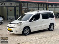 ÖZALP AUTO'dan Partner 2014 1.6 92'lik Ledli Uygun Fiyat