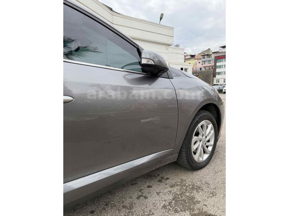 Sahibinden Renault Fluence 1.5 dCi Icon 2013 Model 