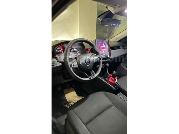 2023 Renault Clio 1.0 SCe Manuel 57.000 KM HATASIZ BOYASIZ