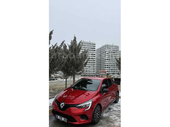 2023 Renault Clio 1.0 SCe Manuel 57.000 KM HATASIZ BOYASIZ