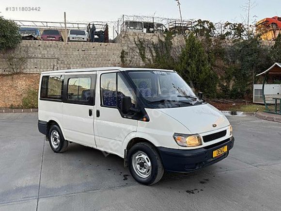 DENİZ OTOMOTİVDEN HATASIZ AYARINDA 2004 MODEL MAKSİ 5+1
