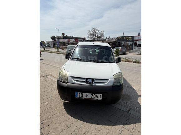 Sahibinden Peugeot Partner 1.9 D 2004 Model