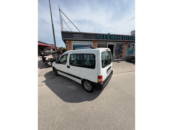 Sahibinden Peugeot Partner 1.9 D 2004 Model
