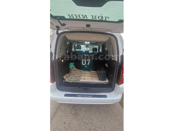 Sahibinden Toyota Proace City 1.5 D Passion X-Pack 2024 Model