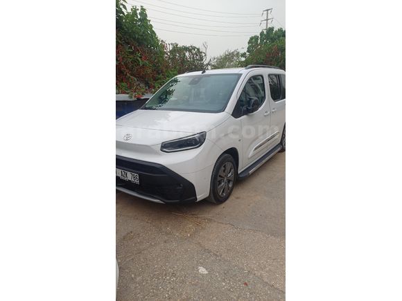 Sahibinden Toyota Proace City 1.5 D Passion X-Pack 2024 Model