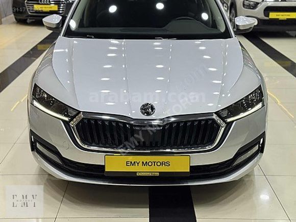 EMY MOTORSTAN/BOYASIZ-DEĞİŞENSİZ-BAKIMLI/2022 OCTAVİA 1,19 KREDİ