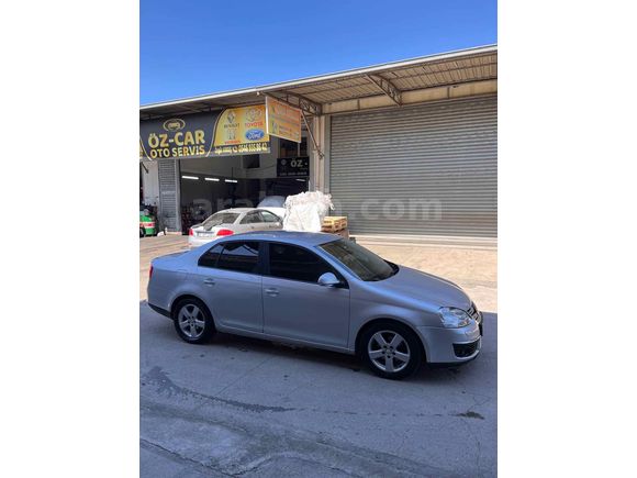 Sahibinden Volkswagen Jetta 1.6 Tour 2009 Model 